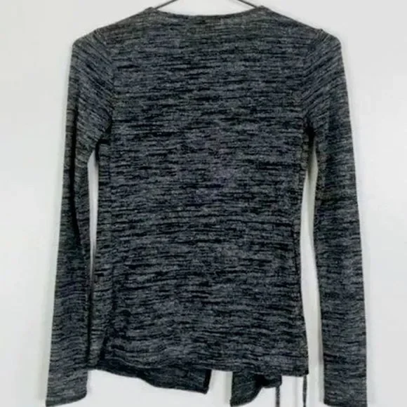 Aritzia Wilfred Free Heather Grey Katsia Ballet Wrap Top Sz. Medium - Picture 7 of 9